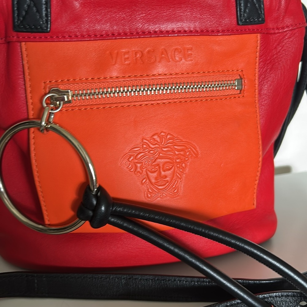 Versace made in Italy colorful leather drawsstring Crossbody/tote - Picture 5 of 15